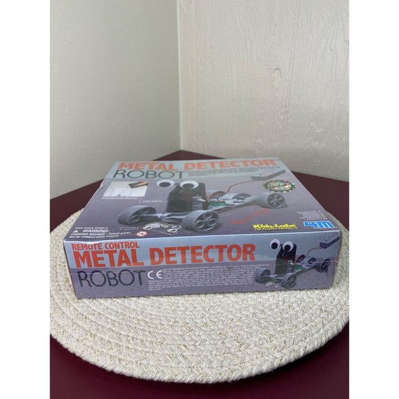 Kidz Lab Remote Control Metal Detector Robot Building Kit 8+ - Picture 4 of 4